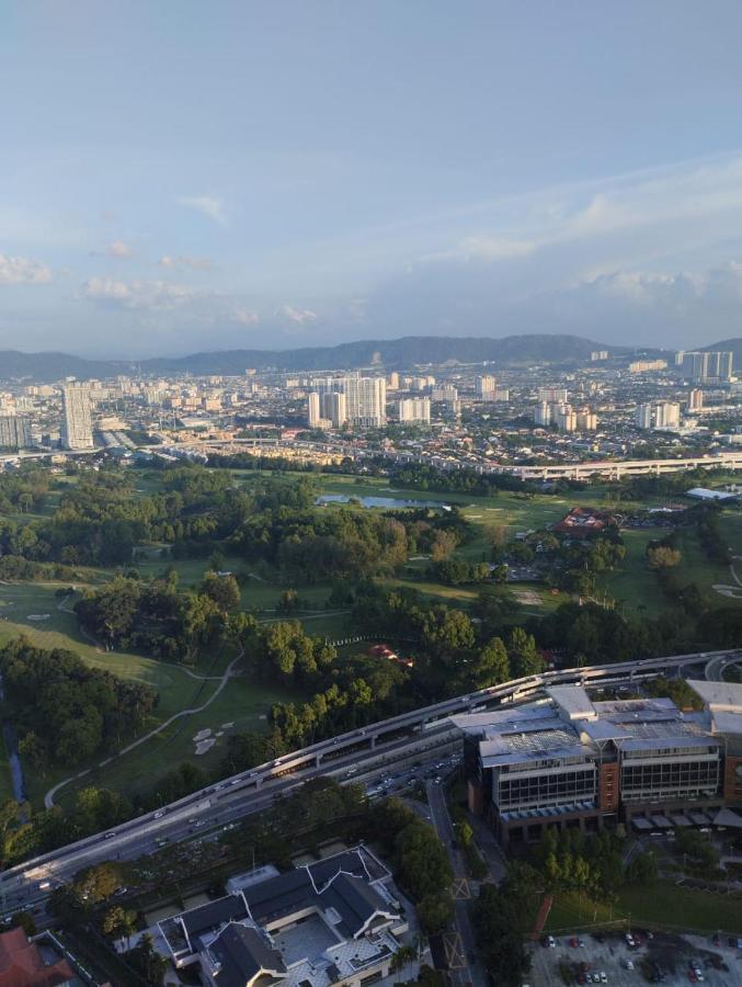 Astra @ Eaton Residences Kl Kuala Lumpur Exterior foto